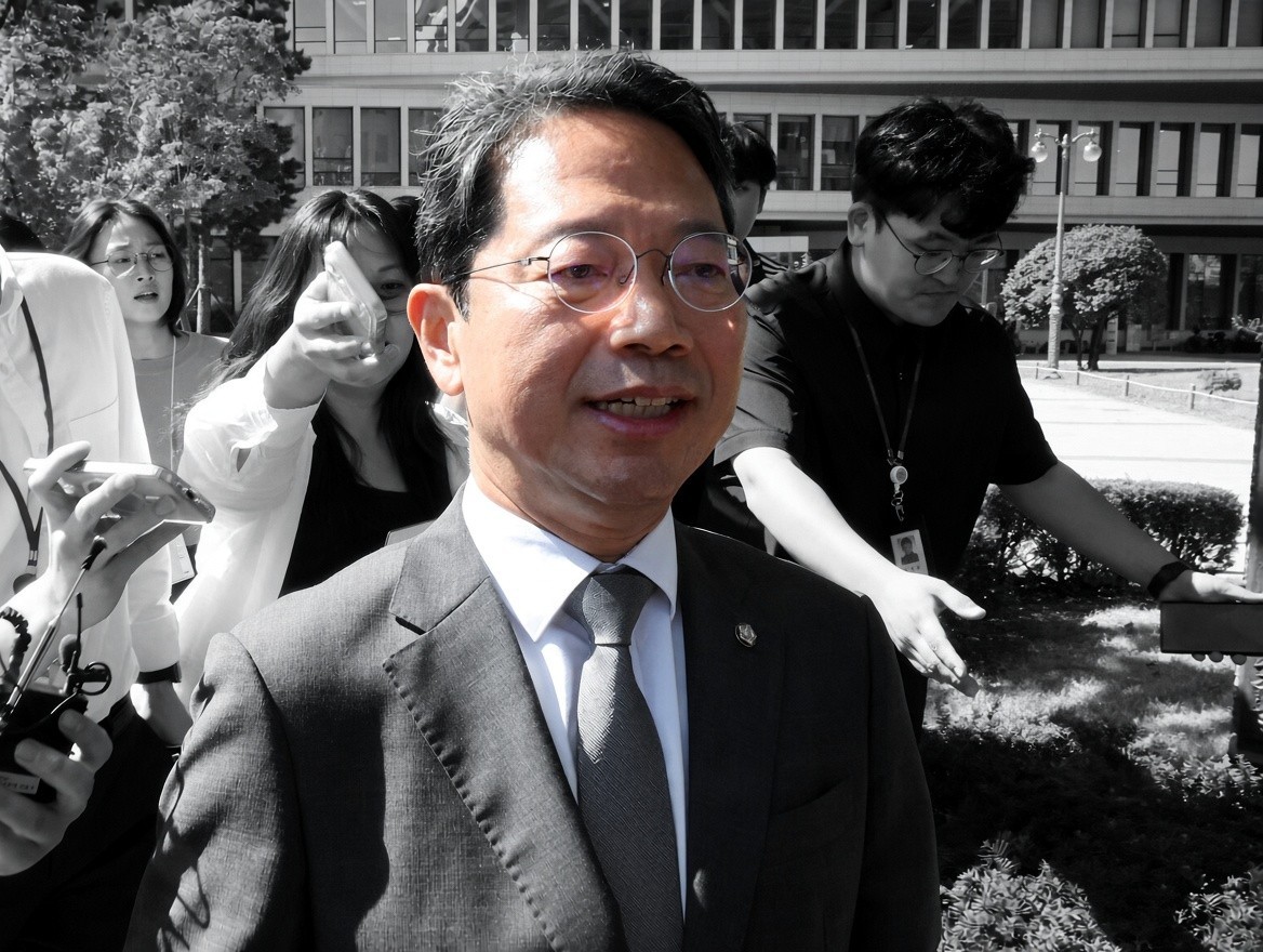 김승원 성추행 의혹 폭로한 전직 보좌진, 얼굴 공개하고 이렇게까지 하려고 했다