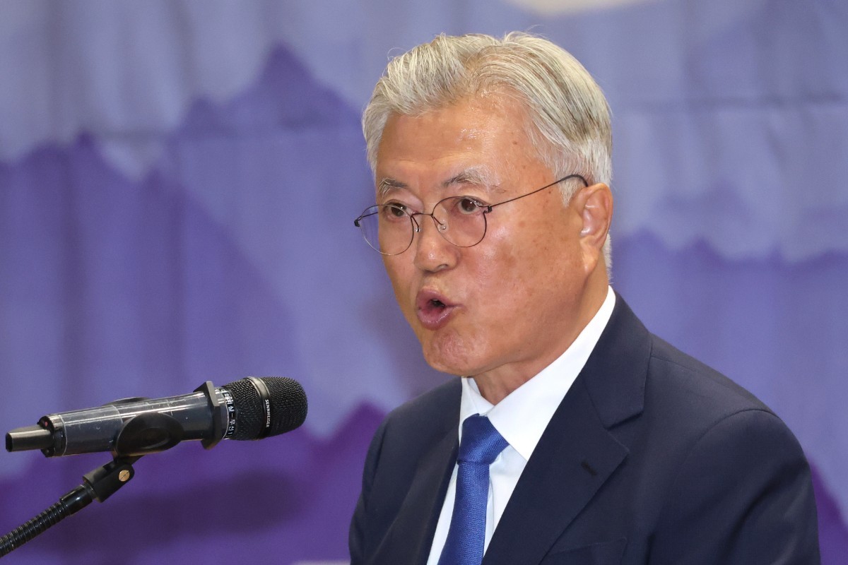 문재인 전 대통령이 지난 18일 서울 여의도 국회 의원회관에서 열린 9.19 평양공동선언 및 남북군사합의 8주년 기념식에서 기조연설을 하고 있다. / 뉴스1