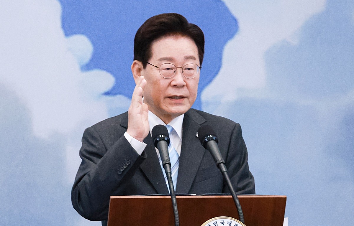 “시사프로 패널들과…” 급속 확산된 이재명 대통령 관련 소문, 급기야 청와대까지 해명