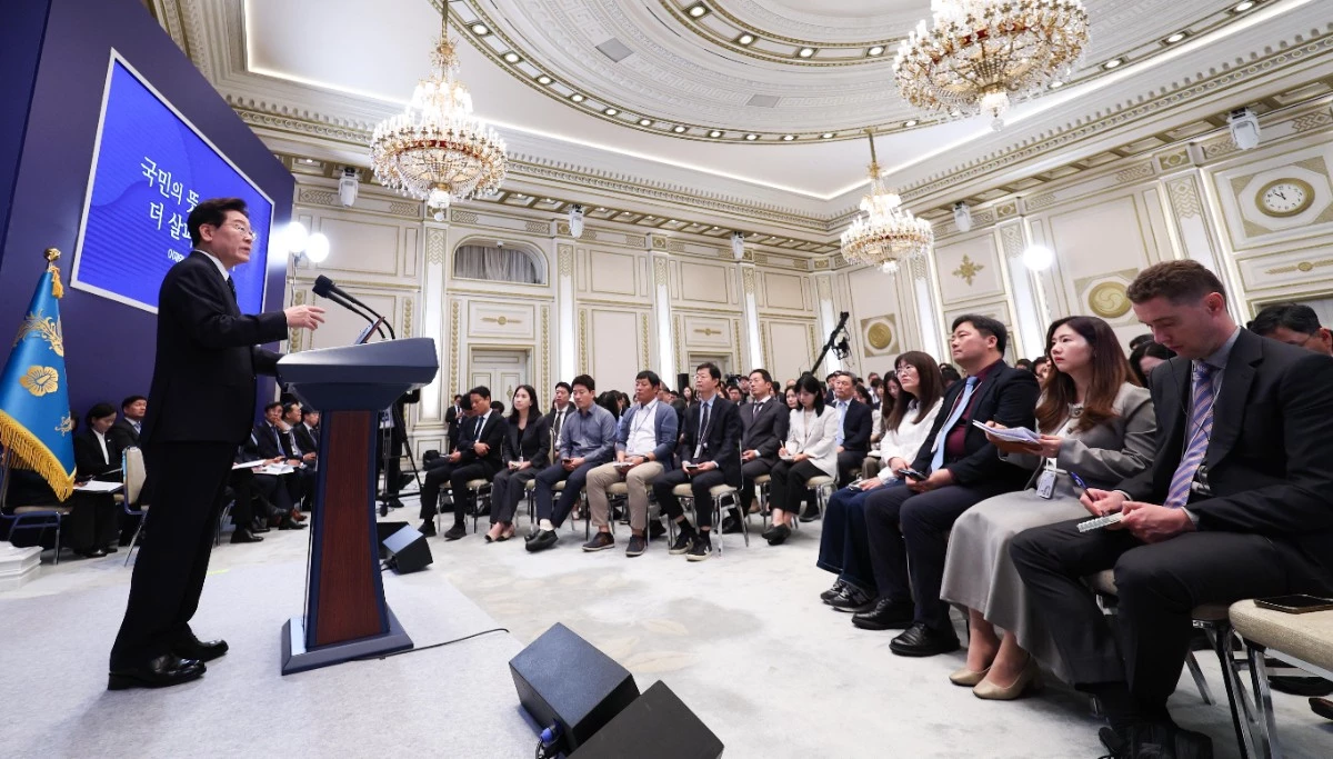이재명 대통령이 18일 청와대 영빈관에서 열린 현안 기자회견에서 발언하고 있다.  / 뉴스1