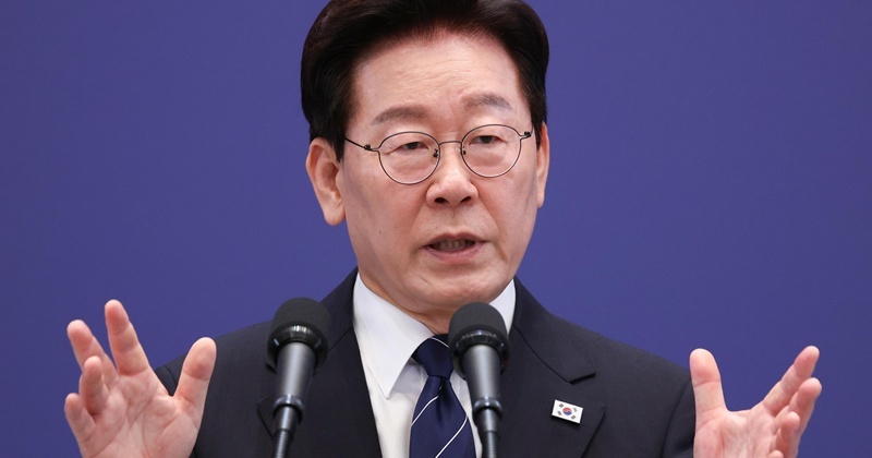 이재명 대통령 기자회견 본 국민들 '부글부글'...반응 심각하다 