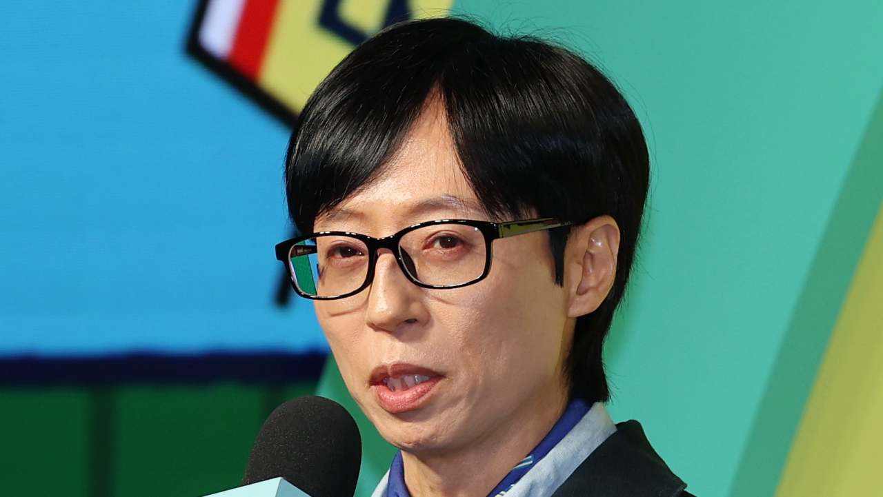 “가슴 아프다…” 녹화 중단 하루 만에 등장한 유재석, 팬들 울컥했다