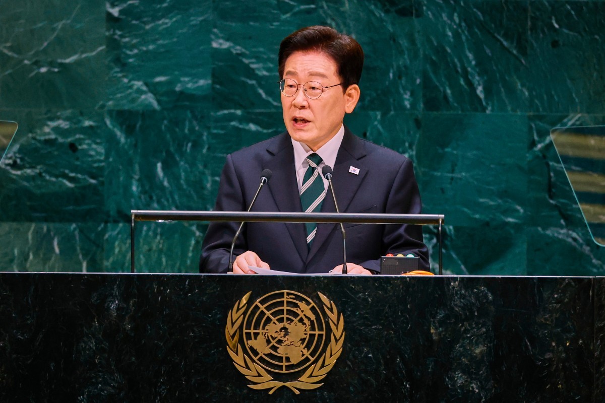 이재명 대통령이 22일(현지 시각) 미국 뉴욕 유엔본부에서 열린 제81차 유엔총회에서 기조연설을 하고 있다. / 공동취재-뉴스1