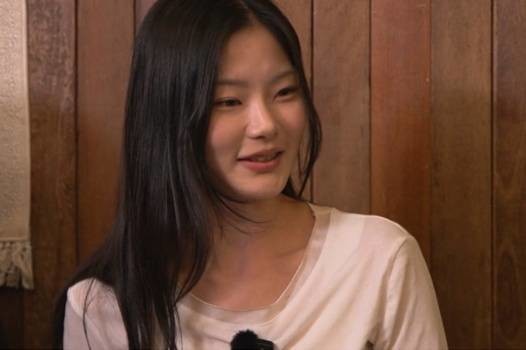 지난해 유튜브 채널 ‘술 빚는 윤주모’ 출연 당시 성빈 양 모습 / 유튜브 ‘술 빚는 윤주모’