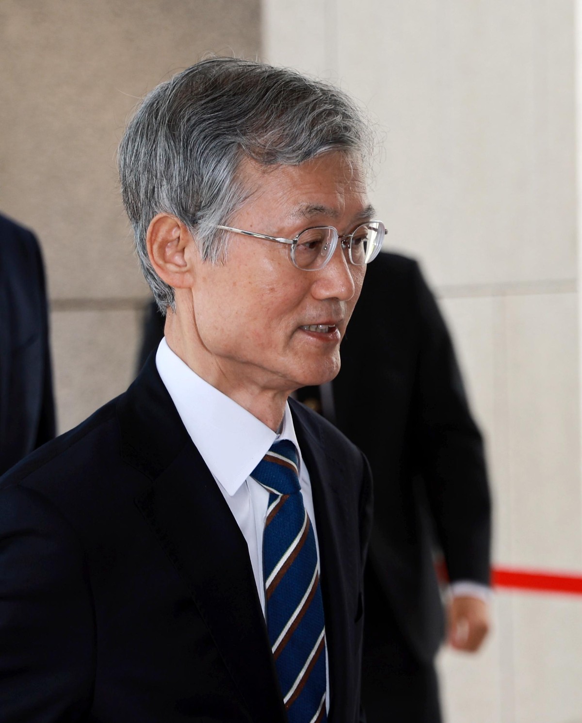 조희대 대법원장이 23일 서울 서초구 대법원 청사로 출근하고 있다. / 뉴스1