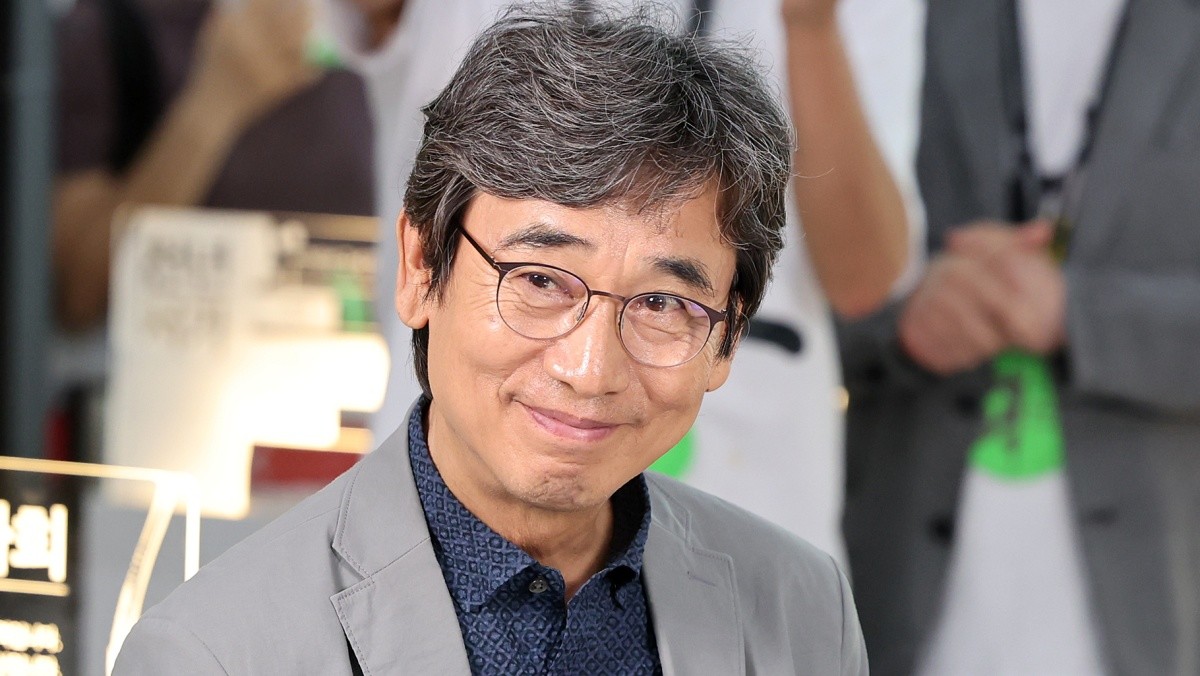 청와대 “유시민, 대통령 검찰개혁 의지 왜곡 유감”...법적대응 여부는