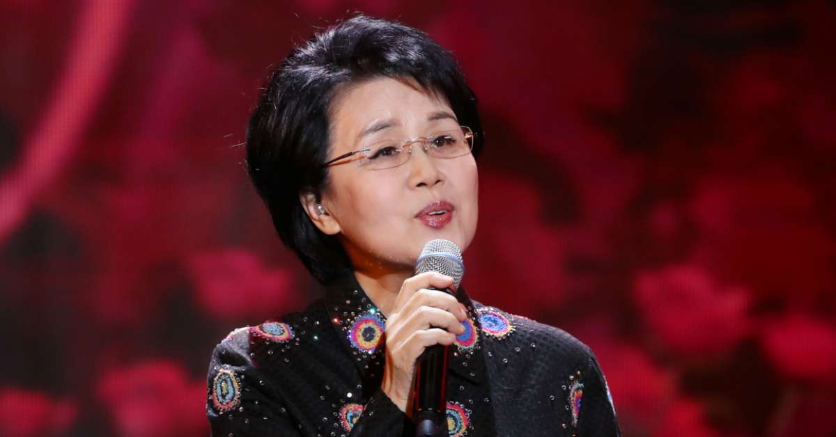 '심수봉 막말' 사실 아니었다…당사자 ""저 사람도 가수냐"는 말, 들은 적 없다"