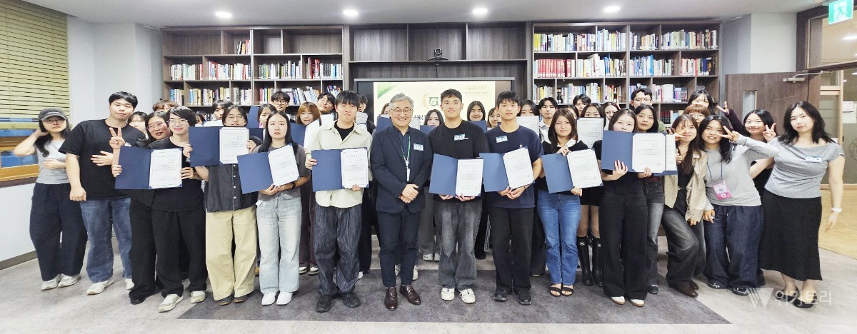 전남대학교 교육혁신본부는 지난 9월 17일 진리관 701호에서 ‘2026학년도 2학기 총장명예학생(President Honor Students·PHS) 오리엔테이션’을 개최했다 / 전남대