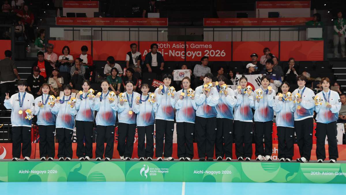 한국 여자 핸드볼, 일본 꺾고 8년 만에 금메달… 아시안게임 통산 8번째 우승