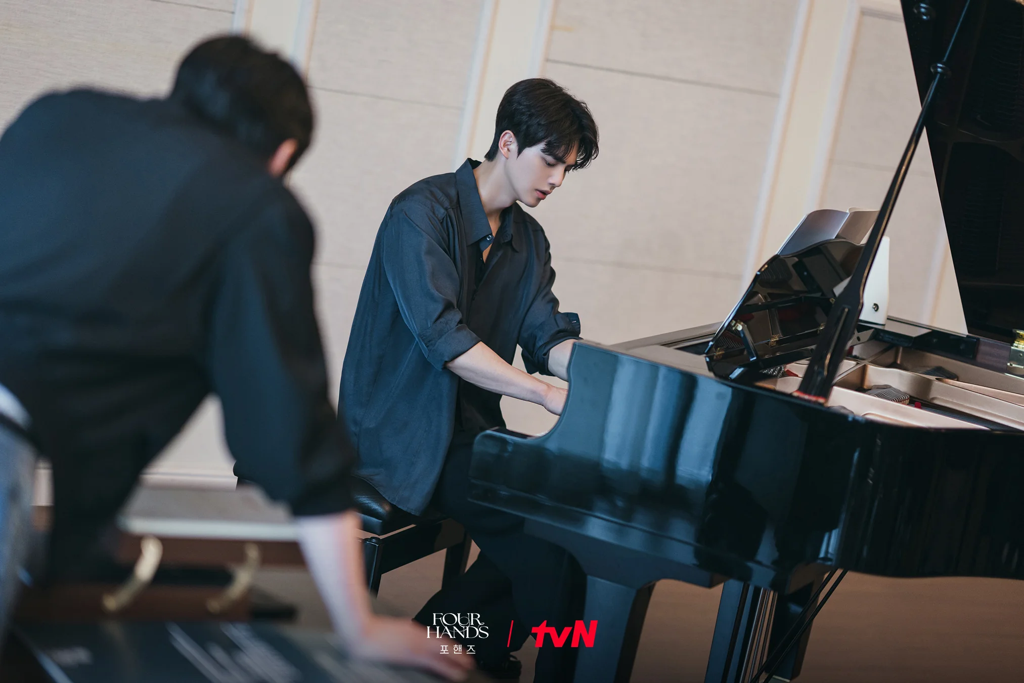 드라마 '포핸즈' 공식 스틸 (사진=tvN)