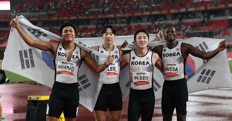 [속보] 남자 400m 계주, 한국 신기록으로 동메달