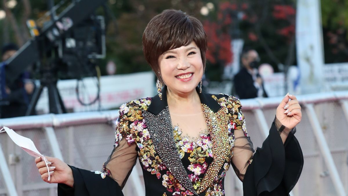 김연자 눈물 쏟았다…모친이 앓고 있다는 '급성 파킨슨병', 어떤 질환이길래
