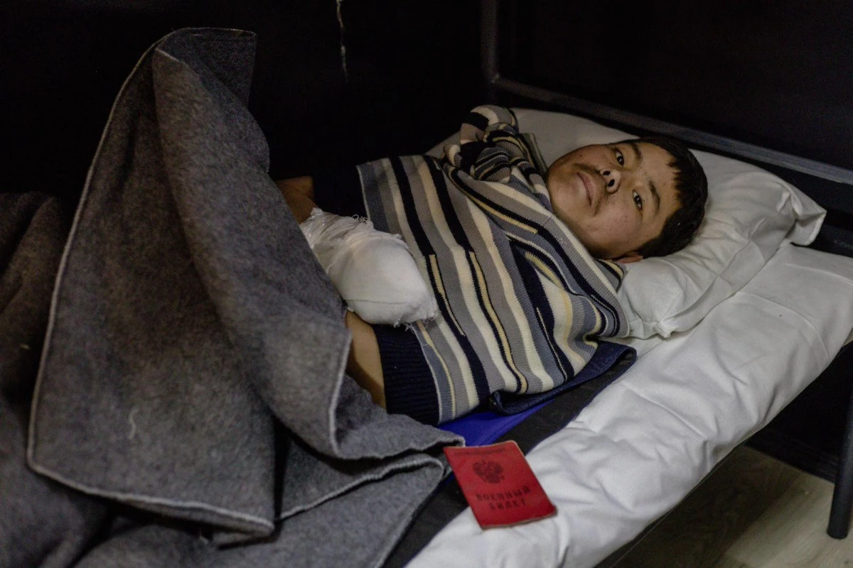 볼로디미르 젤렌스키 대통령이 공개한 북한 군인. / 젤렌스키 대통령 X 캡처