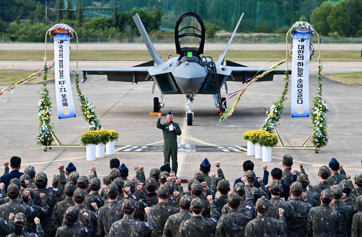한국 공군기지 교신 도청하다 붙잡힌 중국인의 '섬뜩한 정체'가 드러났다
