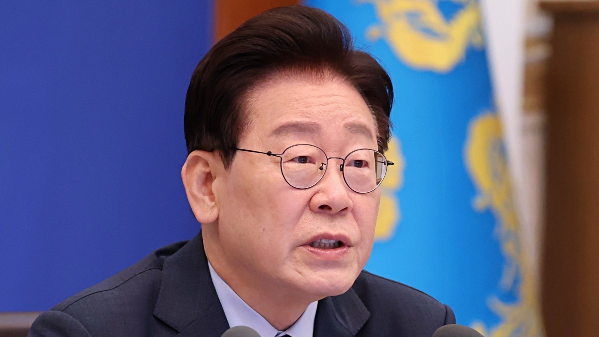 이재명 대통령이 29일 청와대에서 열린 국무회의에서 발언을 하고 있다. / 뉴스1