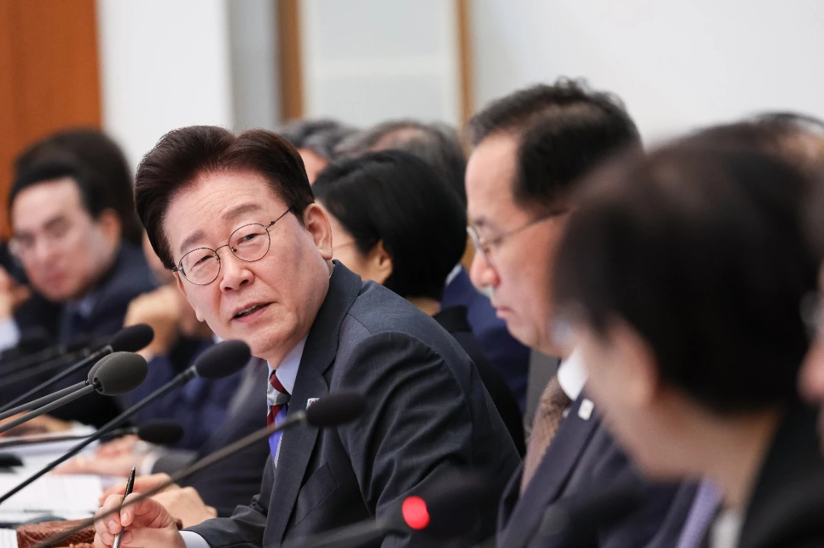 이재명 대통령이 29일 청와대에서 열린 국무회의에서 발언을 하고 있다. /뉴스1