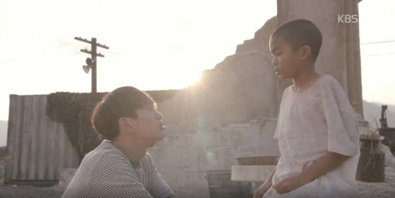 2016년 방영된 KBS 2TV 드라마 '태양의 후예'에 출연한 조엘진. / KBS 제공