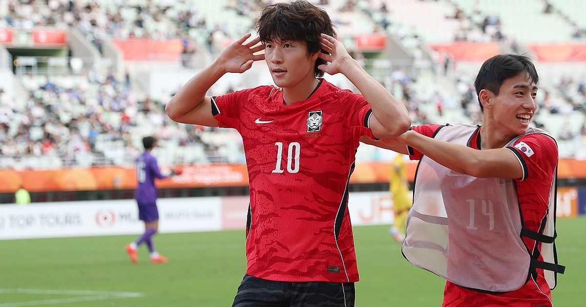 한국 남자 축구 중국 꺾고 '결승행'…사상 첫 4회 연속 금메달 코앞이다