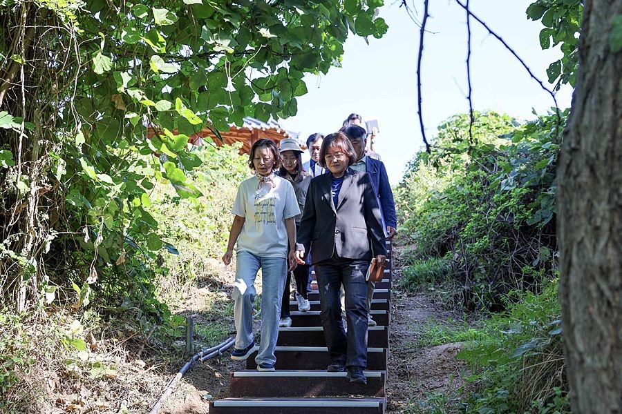 '인천의 제주도' 예단포 둘레길 확 달라졌다…영종구, 보행환경 전면 개선