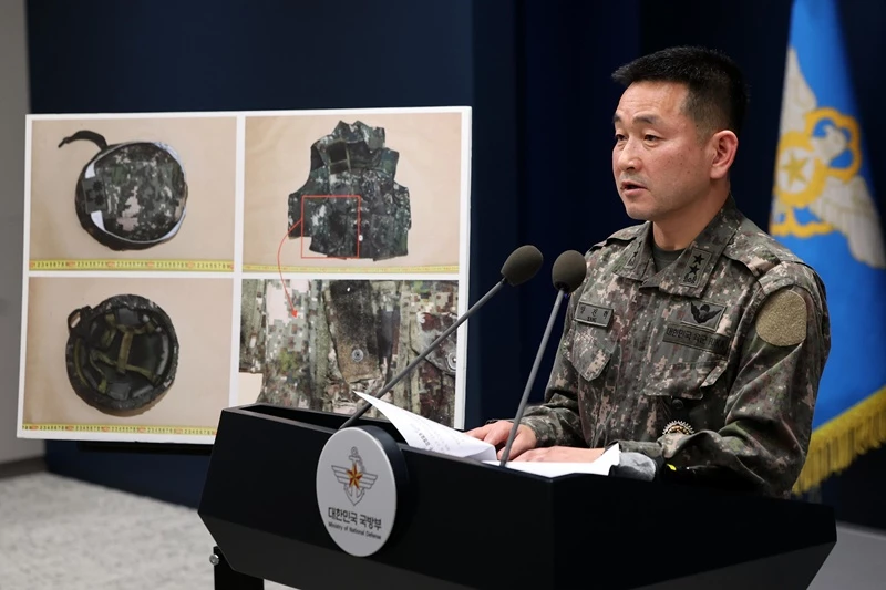 DMZ 지뢰 폭발 사고 중간 브리핑하는 합참 / 뉴스1