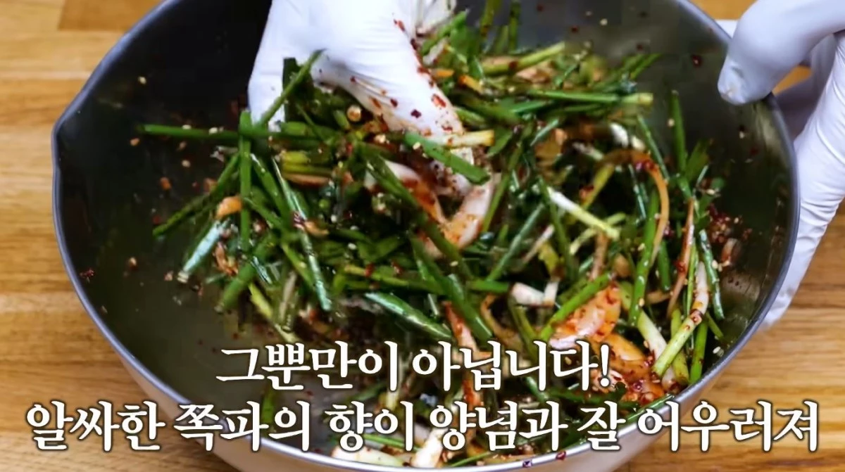 멸치볶음 그만…제철 멸치, '이렇게' 드시면 남아나질 않습니다 [위키꿀팁] 