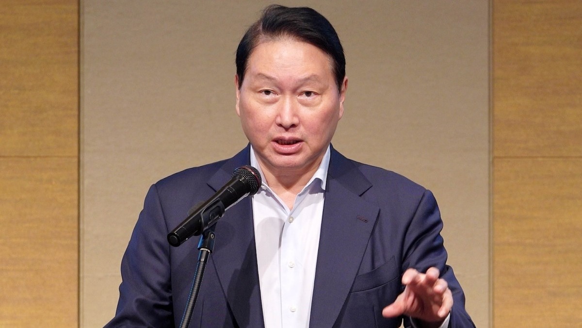 [속보] 최태원, 노소영 재산분할금 상응 SK지분 2.3% 매각...9440억 규모