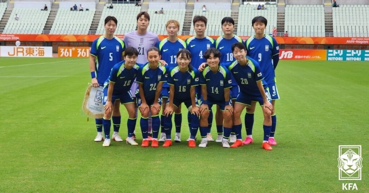 한국 여자축구, 8년 만에 동메달 획득…11년 만에 '천적' 중국 꺾었다