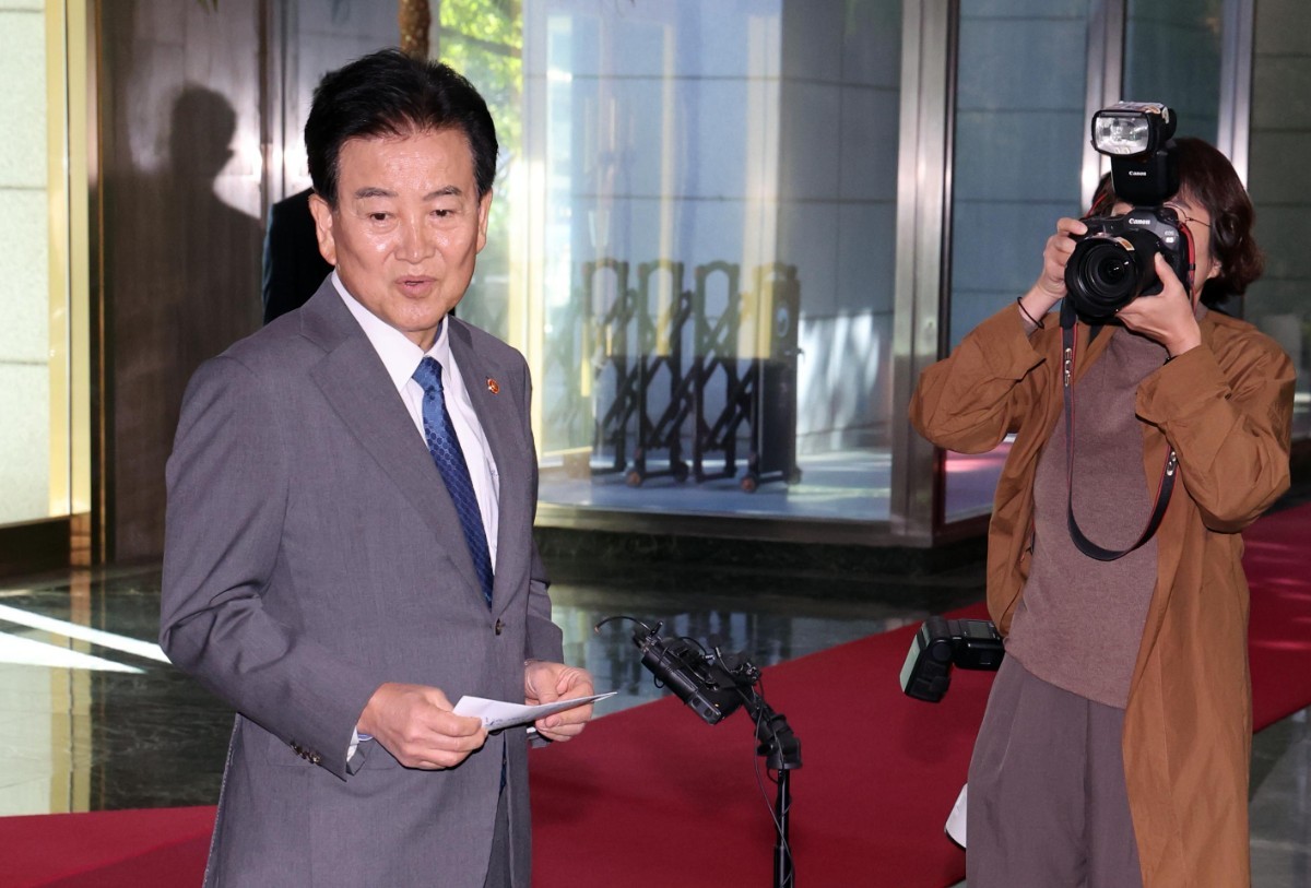 "이런 상황에서 북한에 만나자는 정동영... 어느 나라 장관인가"
