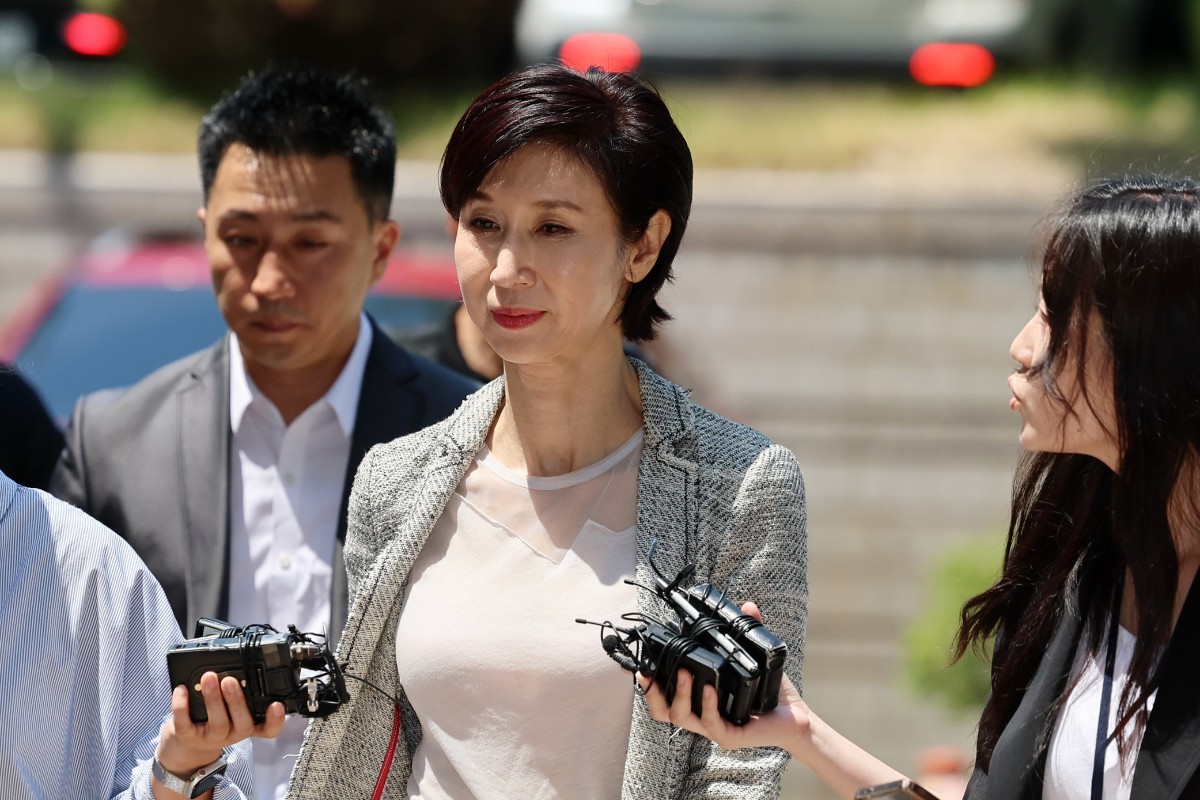 재판장 향하는 노소영 아트센터 나비 관장 / 뉴스1