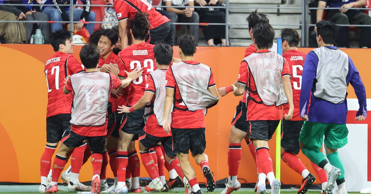 [속보] '결승 한일전 승리' 한국 축구, 아시안게임 4연속 금메달
