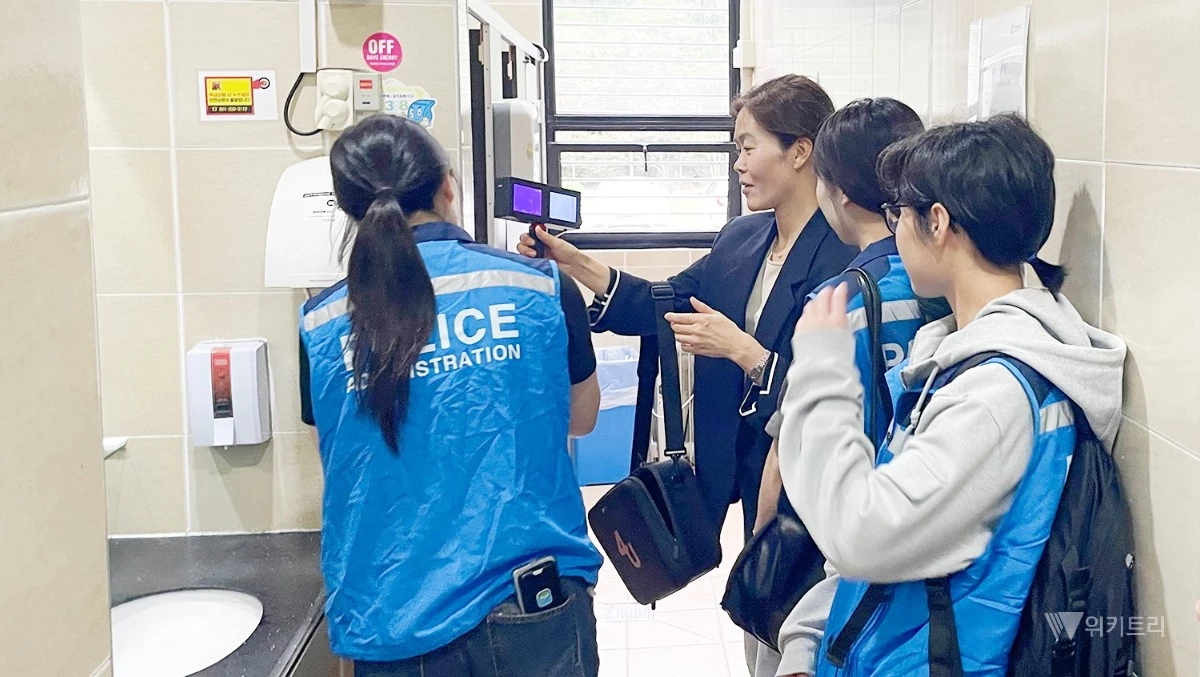 동신대 인권센터는 최근 나주경찰서 여성청소년계, 범죄예방진단팀과 ‘교내 불법촬영 점검 및 방범진단’을 실시했다. / 동신대