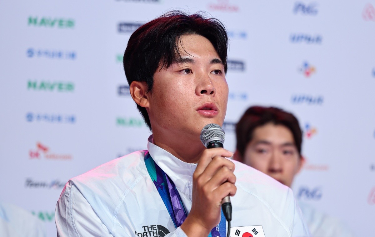 카누 국가대표 김효빈. 26일 일본 나고야 코리안하우스에서 열린 금메달리스트 기자회견에서 금메달 수상 소감을 밝히고 있다. 2026.9.26 / 뉴스1