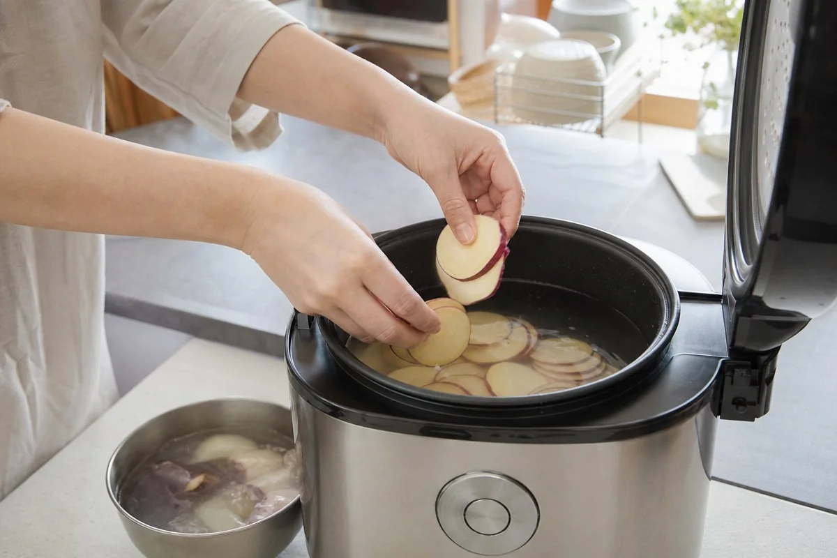 밥솥은 현미 모드가 가장 단맛을 끌어내기 좋다 — 이해를 돕는 AI 자료 이미지