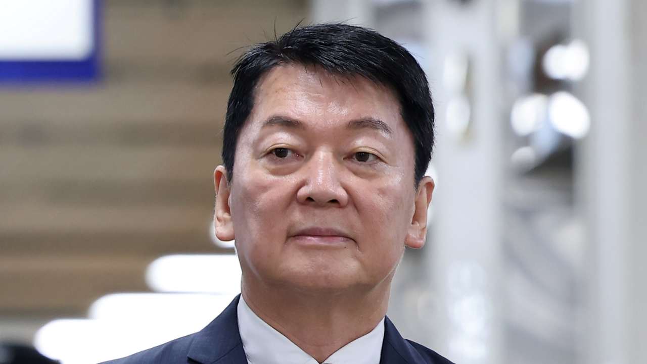 “아시안게임 군면제 재고해야”… 안철수, 금메달 딴 축구대표팀 '이 발언'에 쓴소리