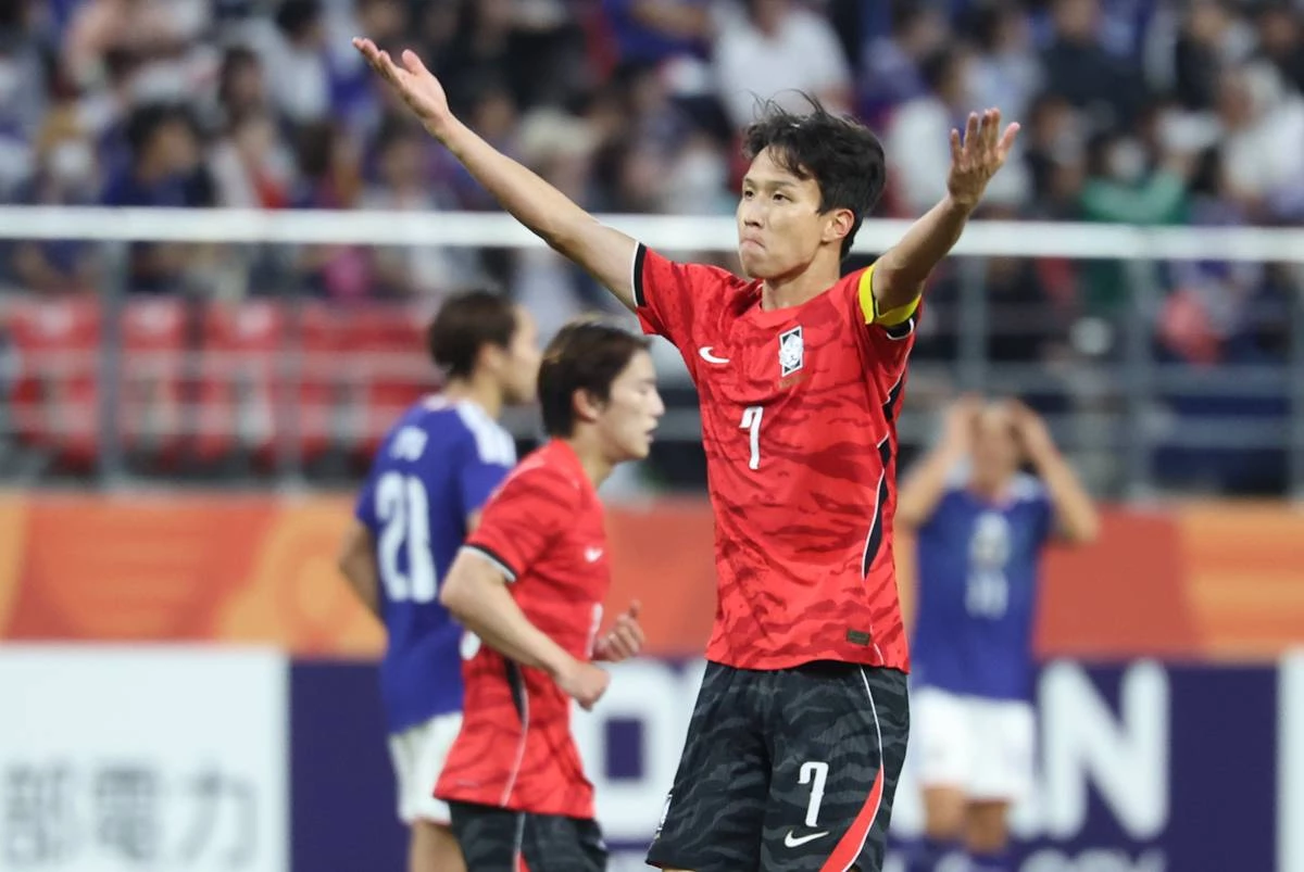 지난 3일 일본 아이치현 도요타 스타디움에서 열린 2026 아이치·나고야 아시안게임 축구 결승전 대한민국과 일본의 경기, 대한민국 엄지성이 선제골을 넣은뒤 세리머니를 하고 있다 / 뉴스1