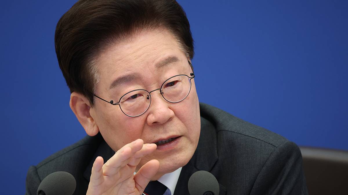 “정신승리 그만…정책 실패 인정해야” 이 대통령 자평에 정면 반박한 ‘이 사람’