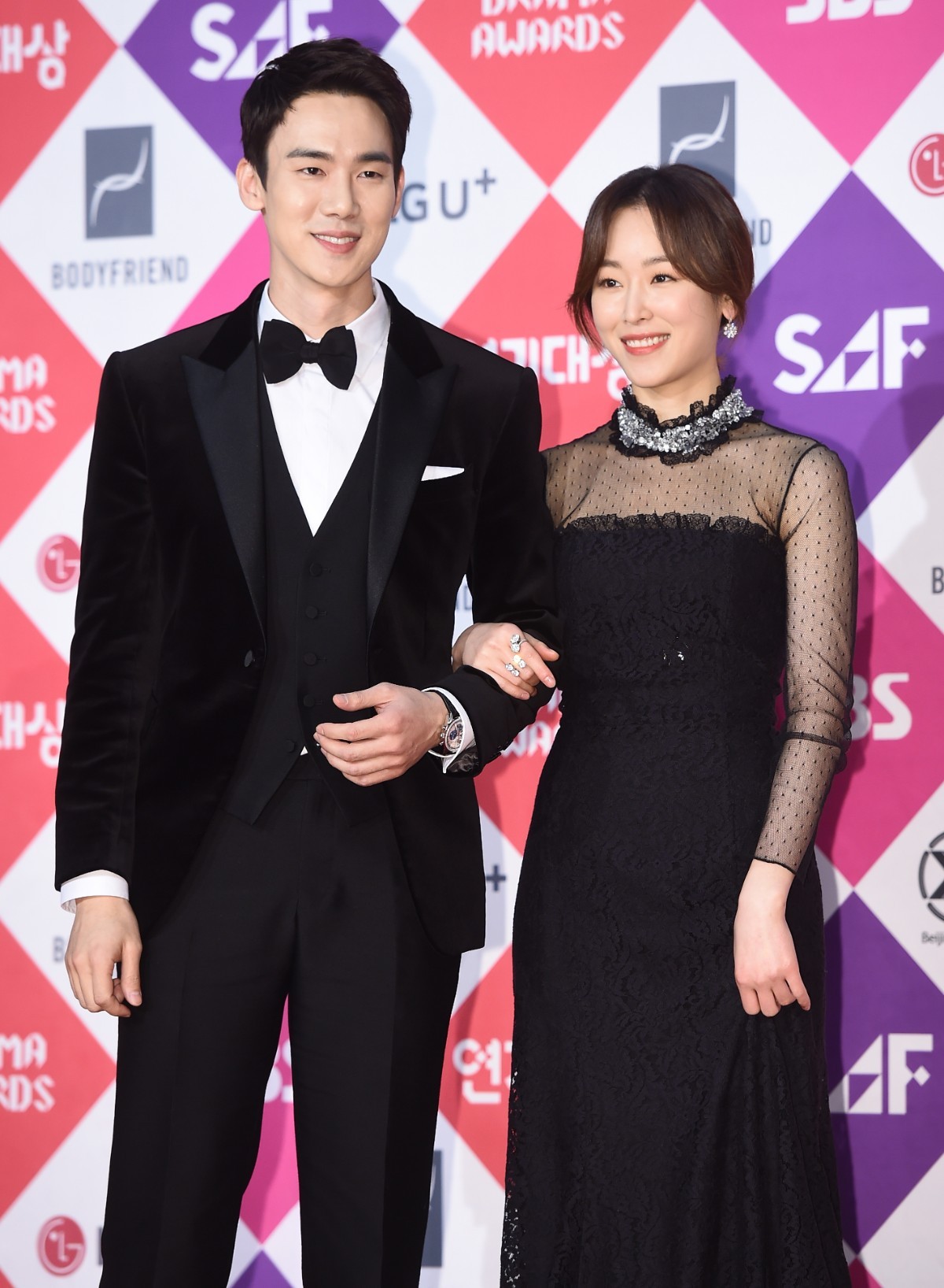 '낭만닥터 김사부' 이후 약 10년 만에 재회하는 유연석, 서현진. / 뉴스1