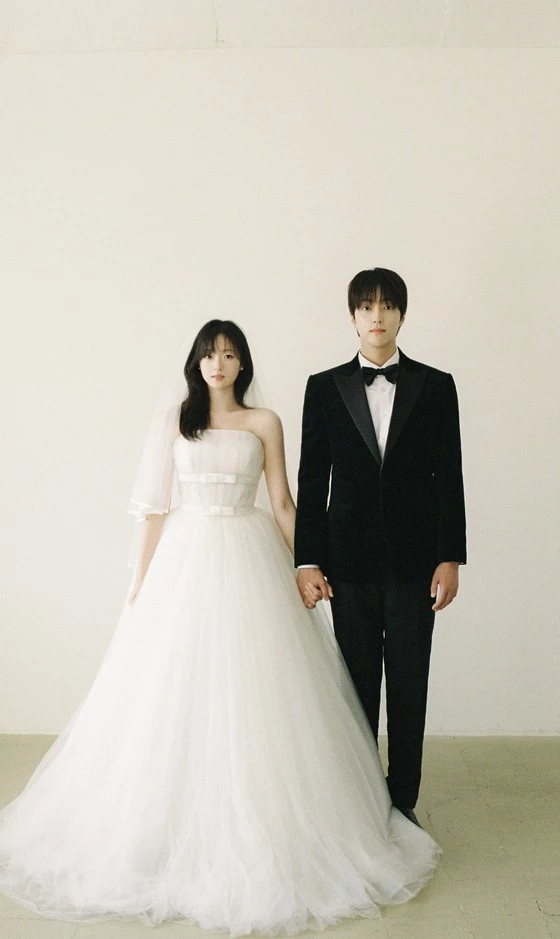 배우 차경은과 결혼식 올리는 이유진 / 이유진 인스타그램