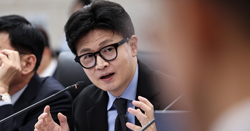 한동훈은 대놓고 '정치깡패'라 언급...김민석이 발탁한 바로 '이 사람'