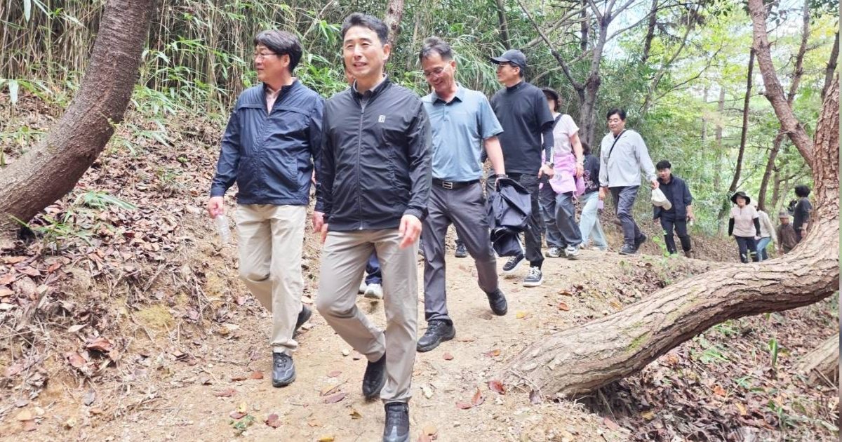 함평군 기산 둘레길, 내년 3㎞ 순환형 숲길로 거듭난다