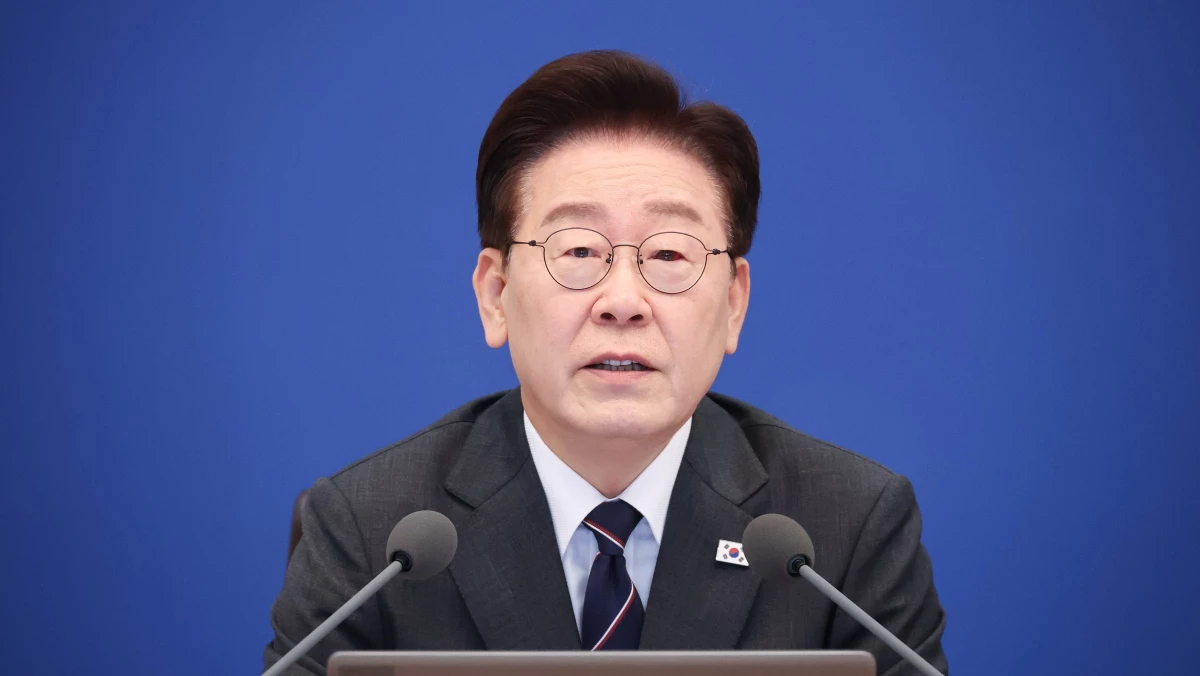 이재명 대통령이 6일 청와대에서 열린 국무회의에서 발언을 하고 있다. / 뉴스1