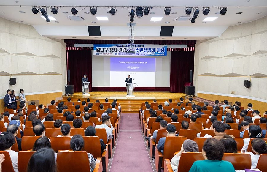 '구청장실보다 현장으로' 검단구 출범 100일, 행정 안착 넘어 미래 준비