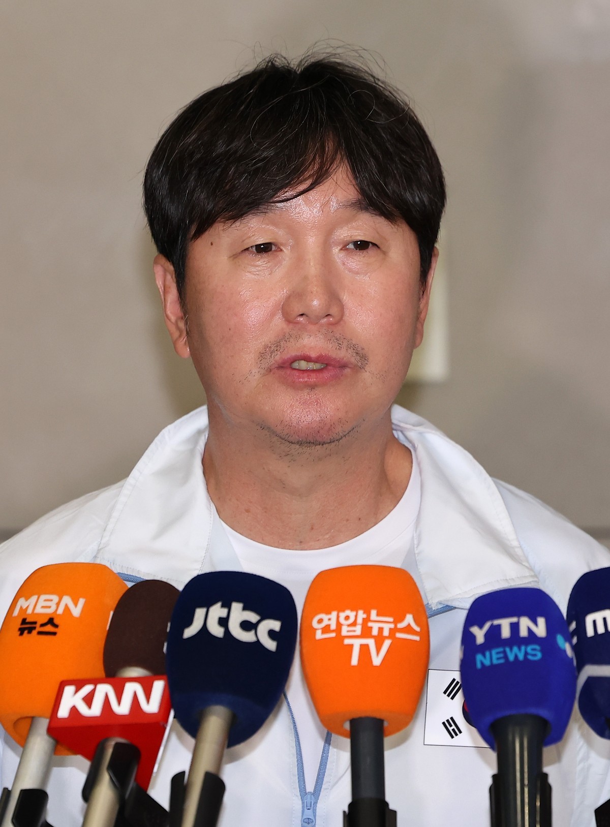 2026 아이치 나고야 아시안게임 금메달로 이끈 류지현 감독. / 뉴스1
