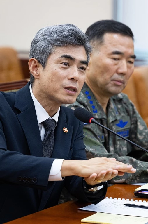 강신철 국방부장관, 진영승 합참의장 / 뉴스1