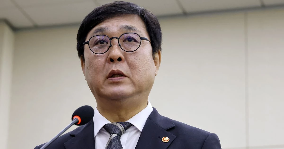 최휘영 문화체육관광부 장관이 7일 국회 문화체육관광위원회에서 열린 문화체육관광부에 대한 국정감사에서 업무보고를 하고 있다. / 연합뉴스