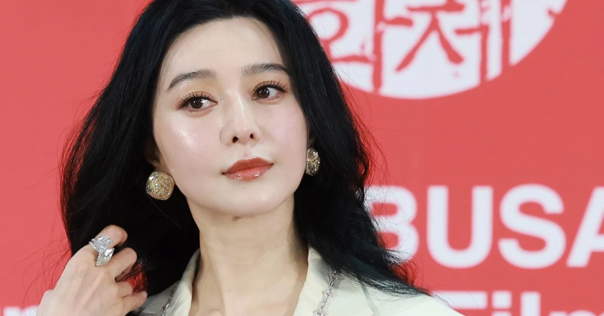 배우 판빙빙이 7일 부산 해운대구 영화의전당 비프힐에서 열린 ‘제31회 부산국제영화제’(BIFF) '미친 노인의 일기' '그녀가 말했다' 기자회견에서 매력을 발산하고 있다. / 뉴스1