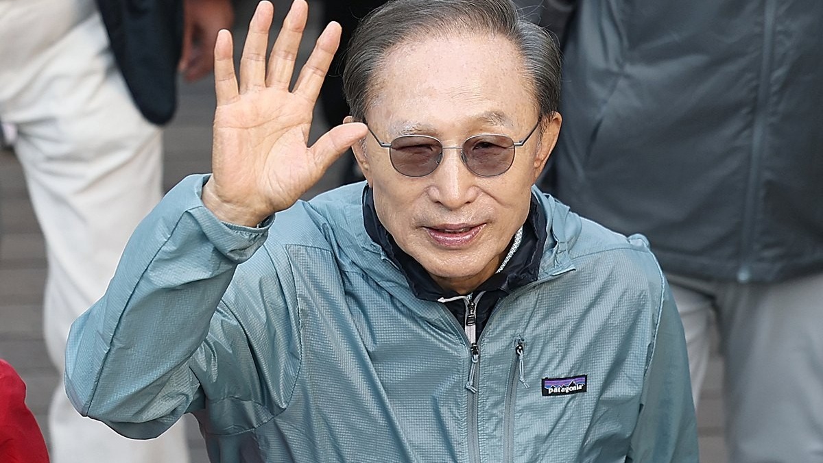 “대통령이 이제…” MB가 오늘 청계천 걸으며 꺼낸 말 