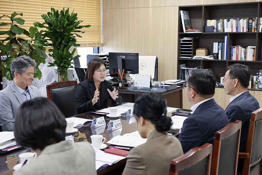 손화정 구청장 인천경제자유구역청 간담회