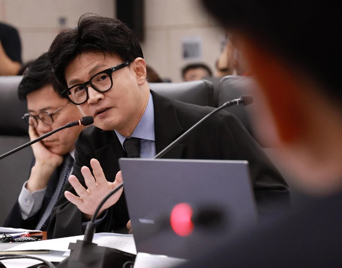 한동훈 무소속 의원이 7일 서울 종로구 통일부 남북회담본부에서 열린 국회 외교통일위원회의 통일부 등에 대한 국정감사에서 정동영 장관에게 질의하고 있다. / 뉴스1