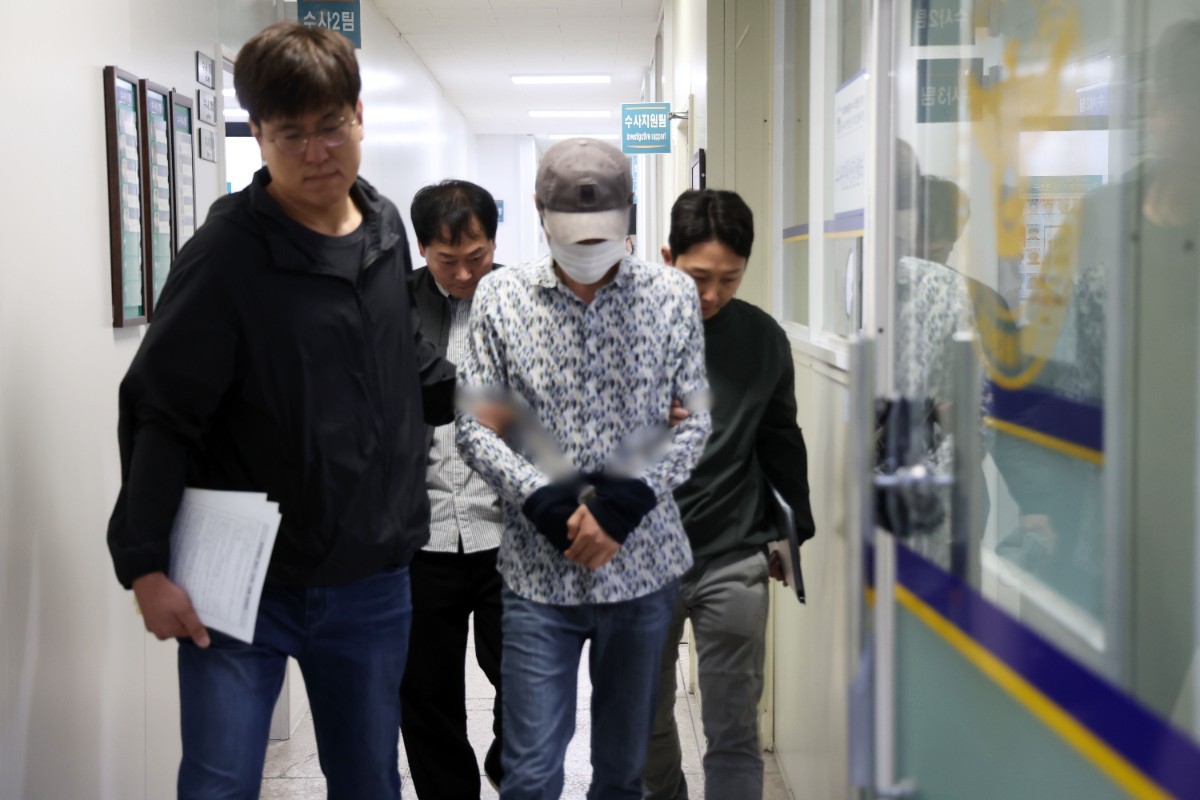 고개 숙인 나주 부부 살인사건 피의자 / 뉴스1
